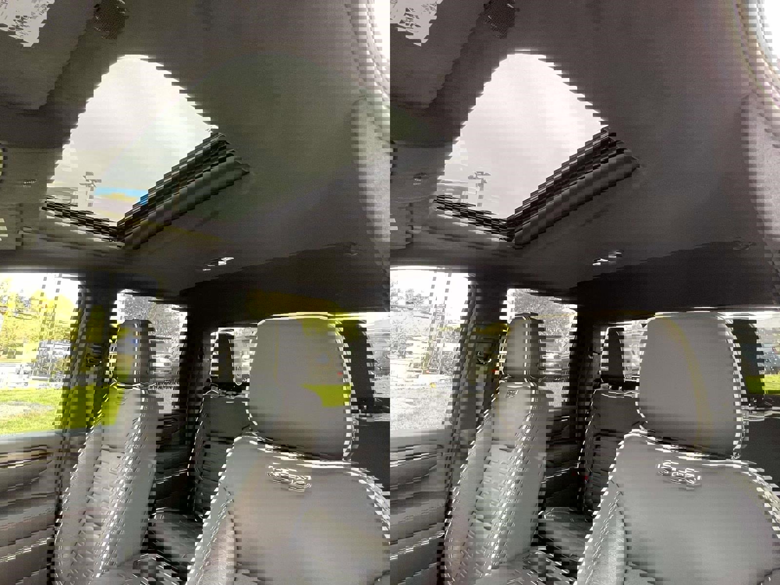 Used 2025 GMC Sierra 2500 AT4X image 17