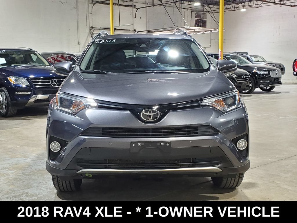 Used 2018 Toyota RAV4 XLE FWD image 2
