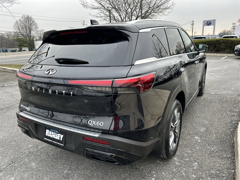 Certified 2023 INFINITI QX60 Luxe w/ Cargo Package image 8