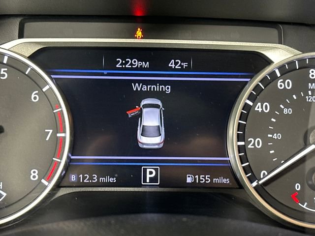 Used 2021 Nissan Sentra SR w/ SR Premium Package image 18