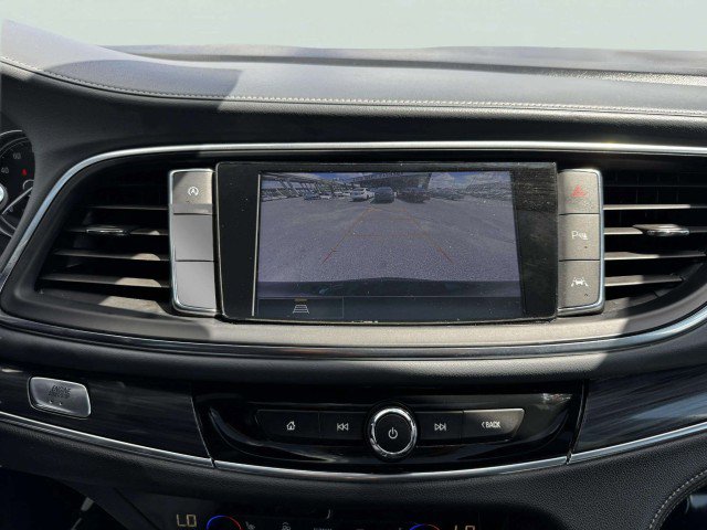 Used 2023 Buick Enclave Essence w/ Experience Buick Package FWD image 28
