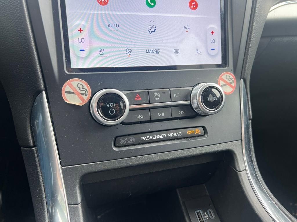 Used 2022 Ford Edge Titanium image 21