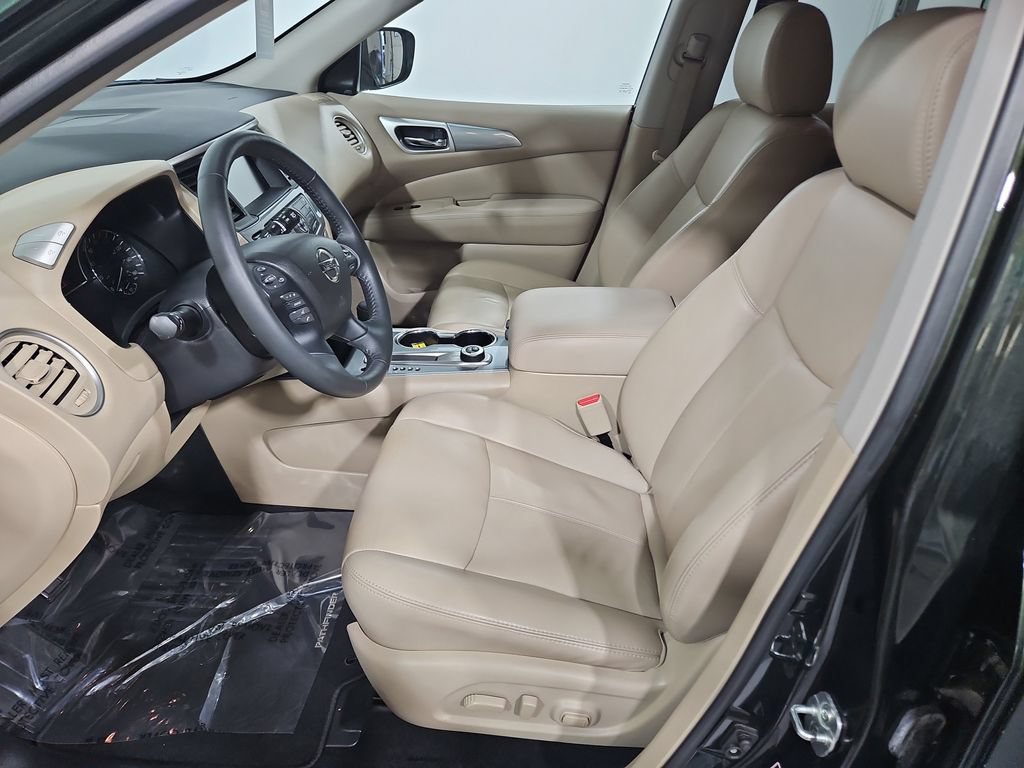 Used 2018 Nissan Pathfinder SL AWD/4WD image 10