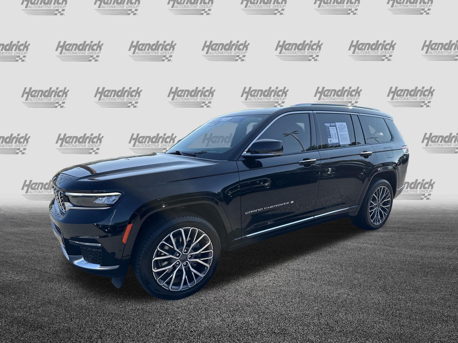 Used 2021 Jeep Grand Cherokee L Summit AWD/4WD image 5