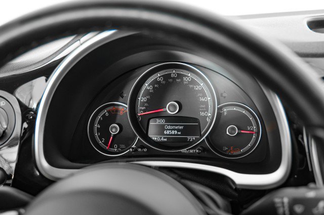 Used 2017 Volkswagen Beetle 1.8T SE image 15