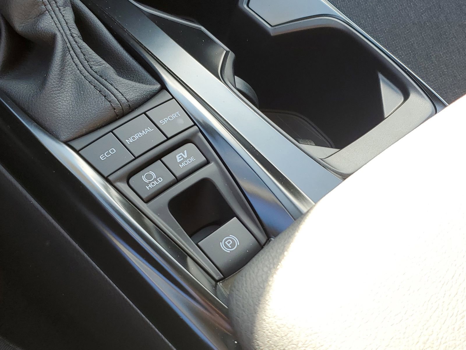 Certified 2026 Toyota Camry LE image 31