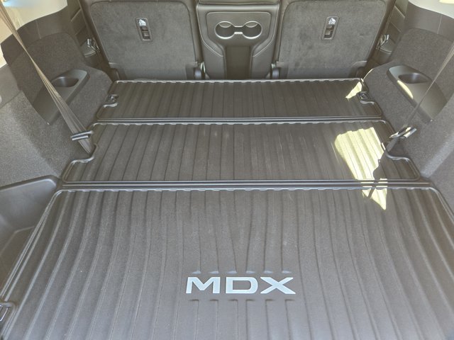 Certified 2026 Acura MDX w/ Technology Package FWD image 31