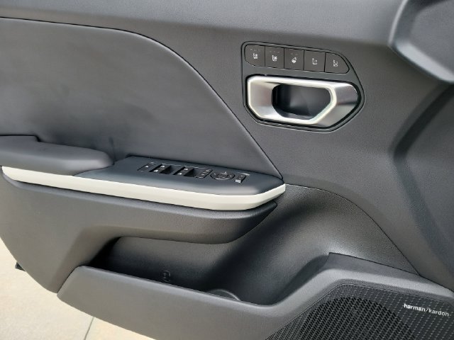 New 2026 Kia K4 GT-Line w/ GT-Line Premium Package FWD image 19