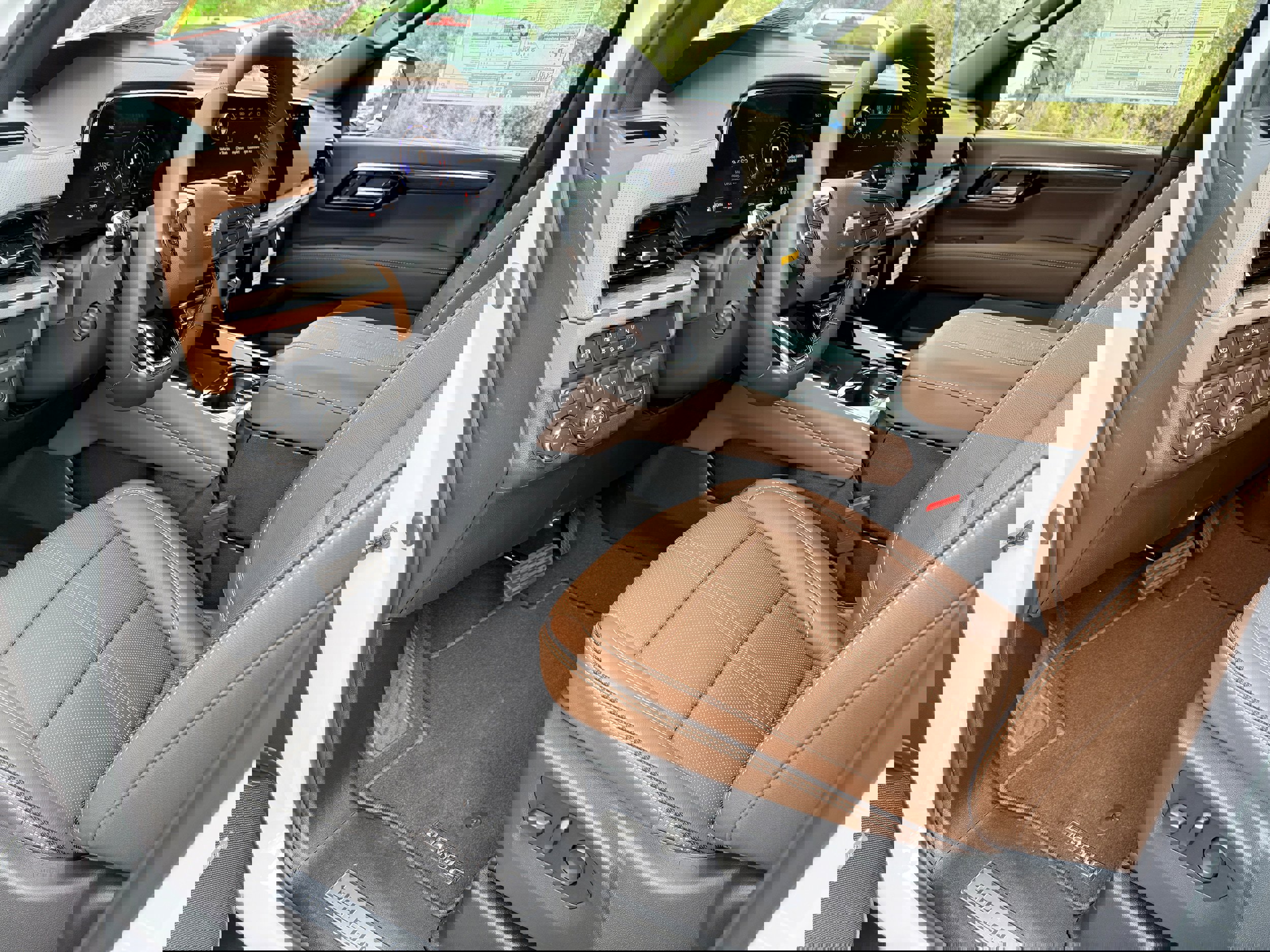 New 2026 Chevrolet Tahoe High Country w/ Sun And Tow Package image 11