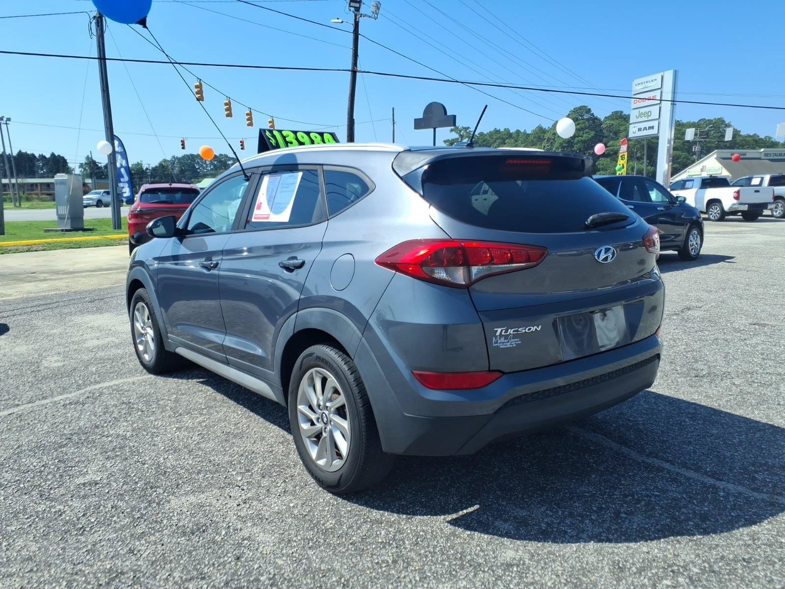 Used 2017 Hyundai Tucson SE w/ SE Popular Package 02 FWD image 4