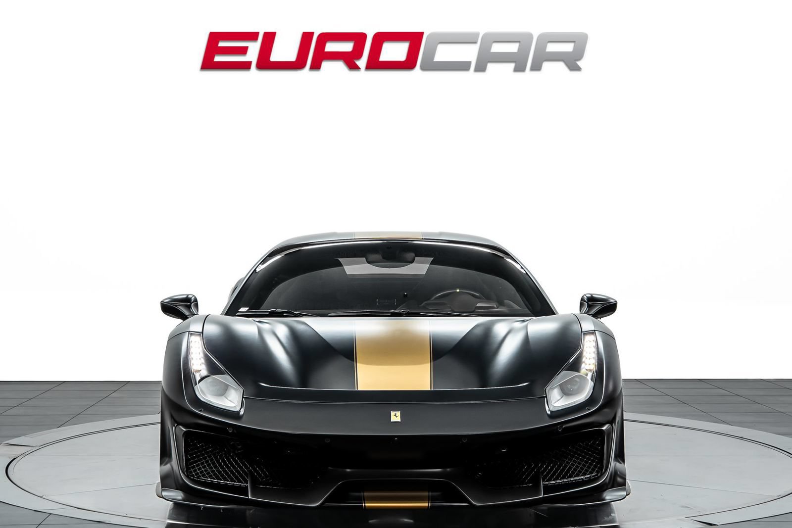 Used 2020 Ferrari 488 Pista Coupe RWD image 8