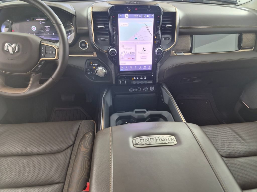 Used 2025 RAM 1500 Limited AWD/4WD image 27