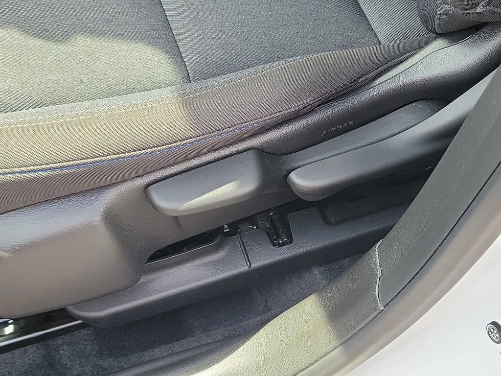 Certified 2024 Chevrolet Trax LS w/ LS Convenience Package FWD image 18