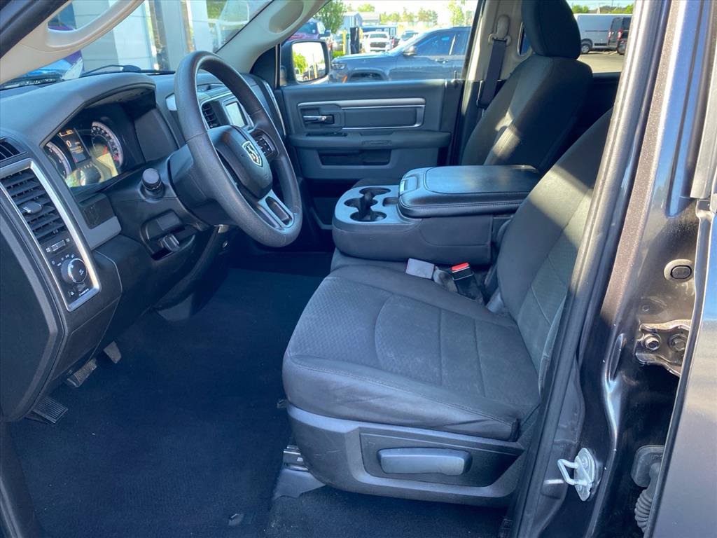 Used 2019 RAM 1500 Warlock AWD/4WD image 9