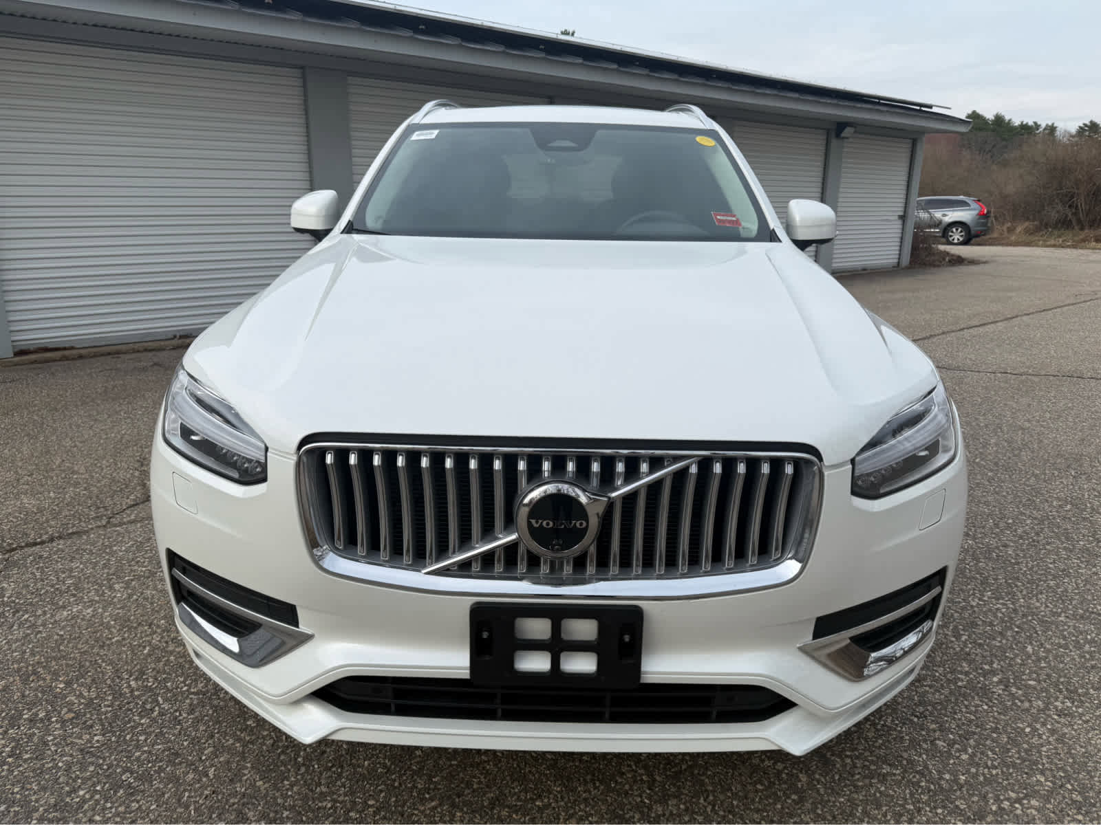 Used 2025 Volvo XC90 B6 Plus w/ Protection Package Premier image 8