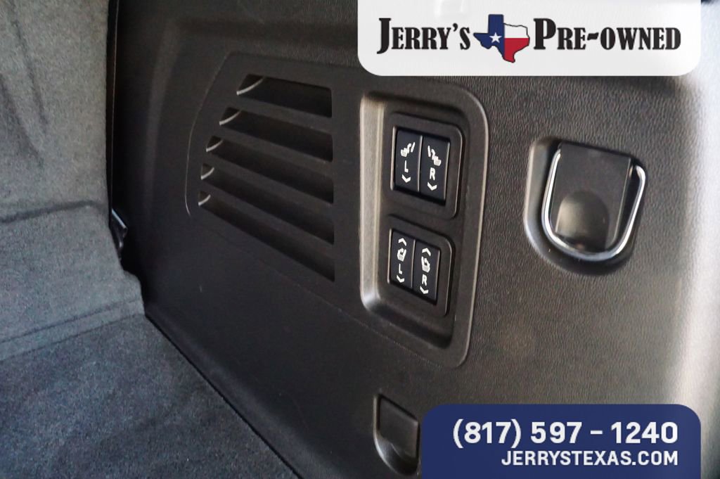 Used 2025 GMC Acadia Denali FWD image 24