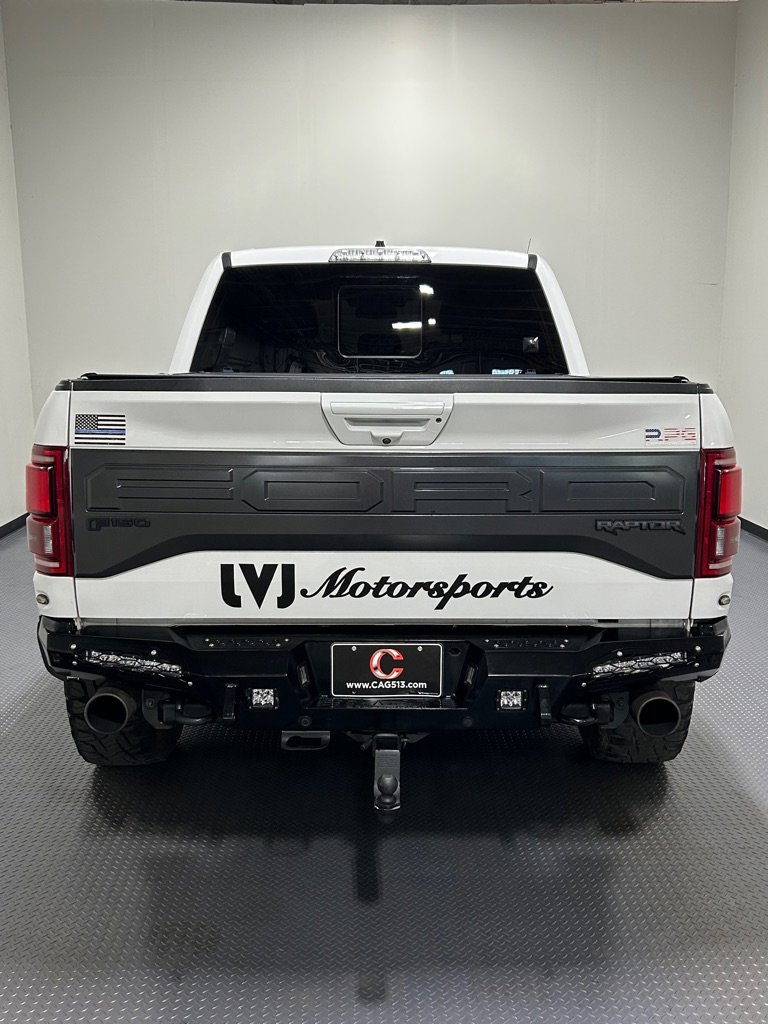 Used 2018 Ford F150 Raptor w/ Equipment Group 802A Luxury image 6