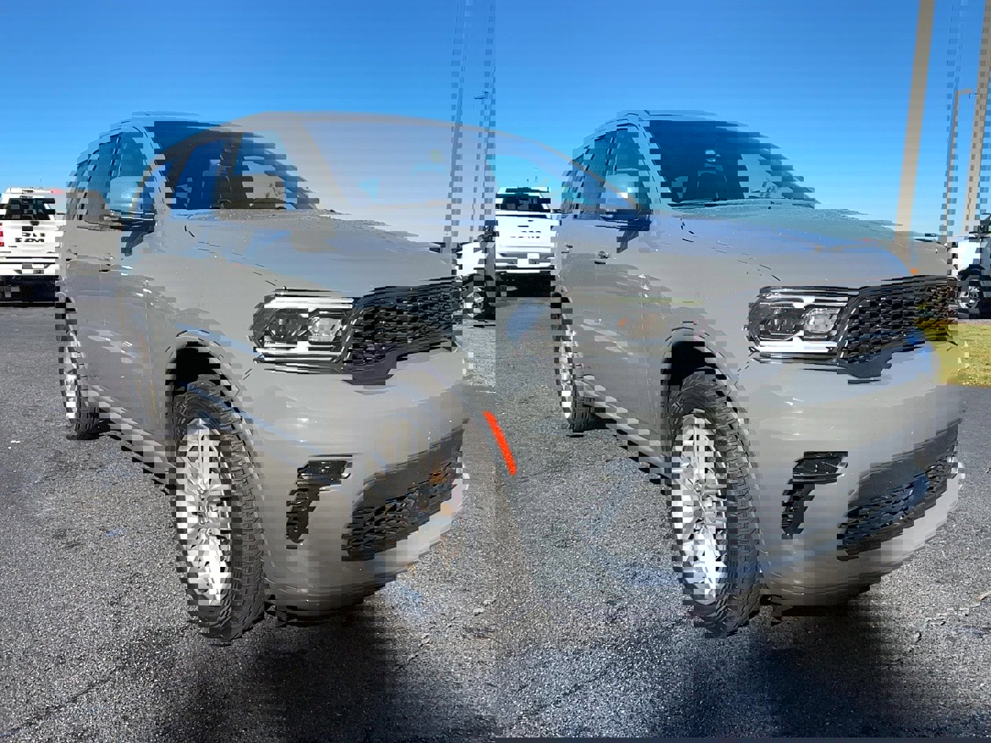 Used 2022 Dodge Durango GT image 3