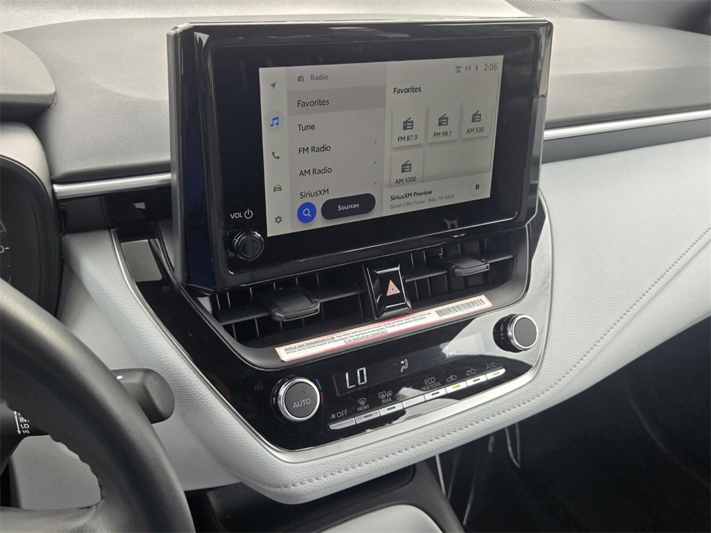 Used 2024 Toyota Corolla SE image 21