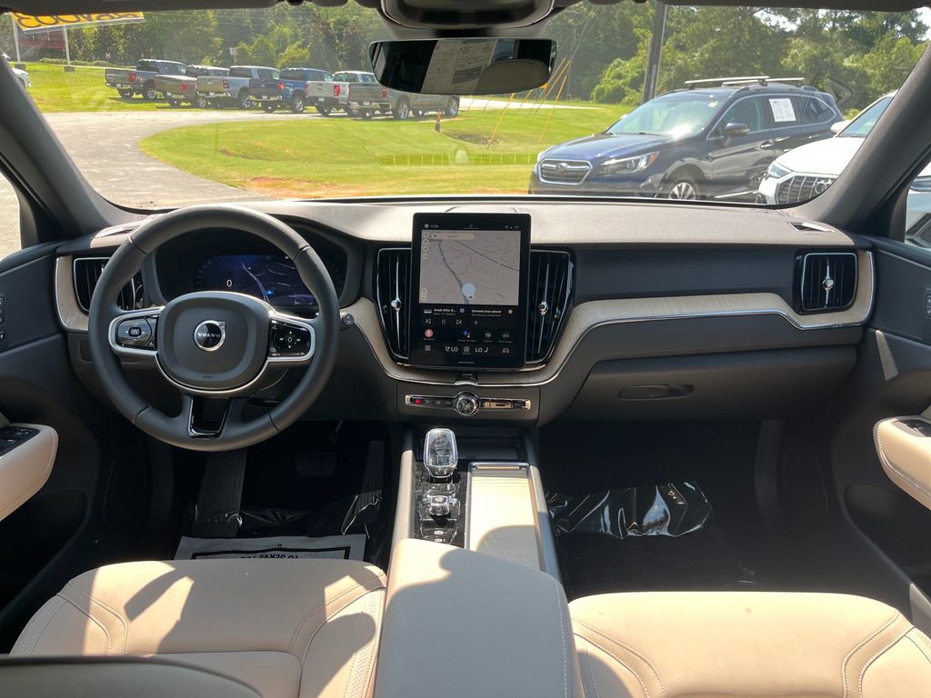 Used 2026 Volvo XC60 B5 Plus w/ Protection Package Premier image 14