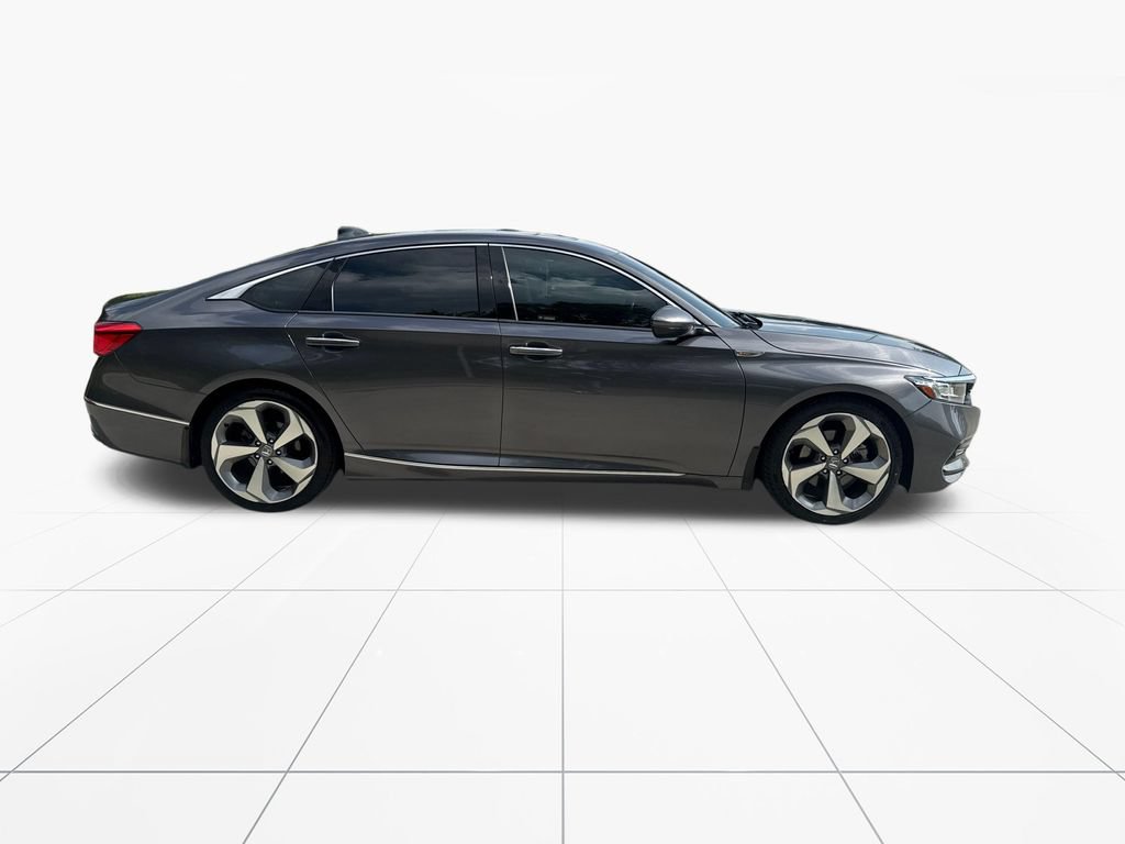 Used 2020 Honda Accord Touring image 9