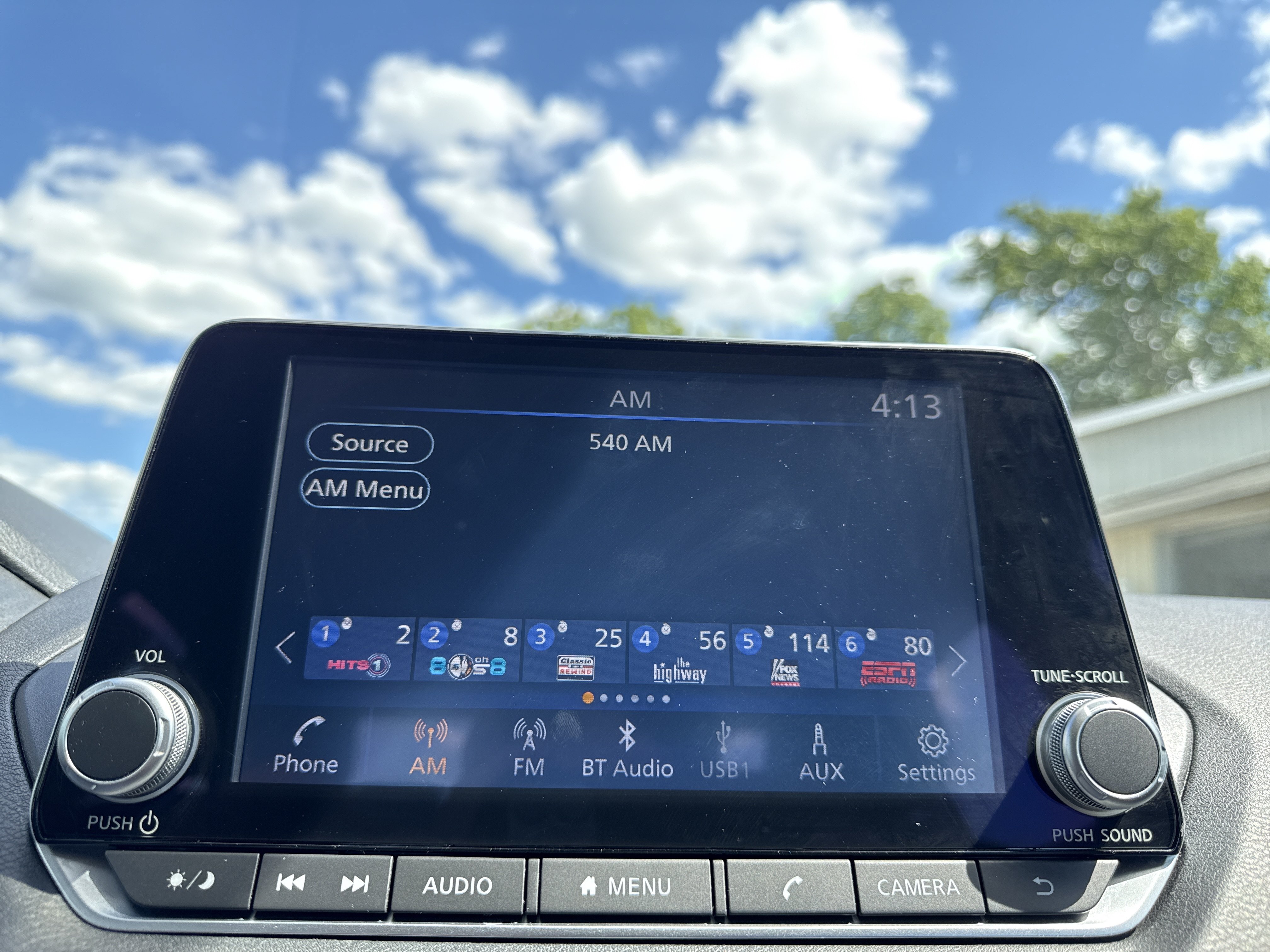 Used 2023 Nissan Sentra SV w/ All-Weather Package FWD image 18
