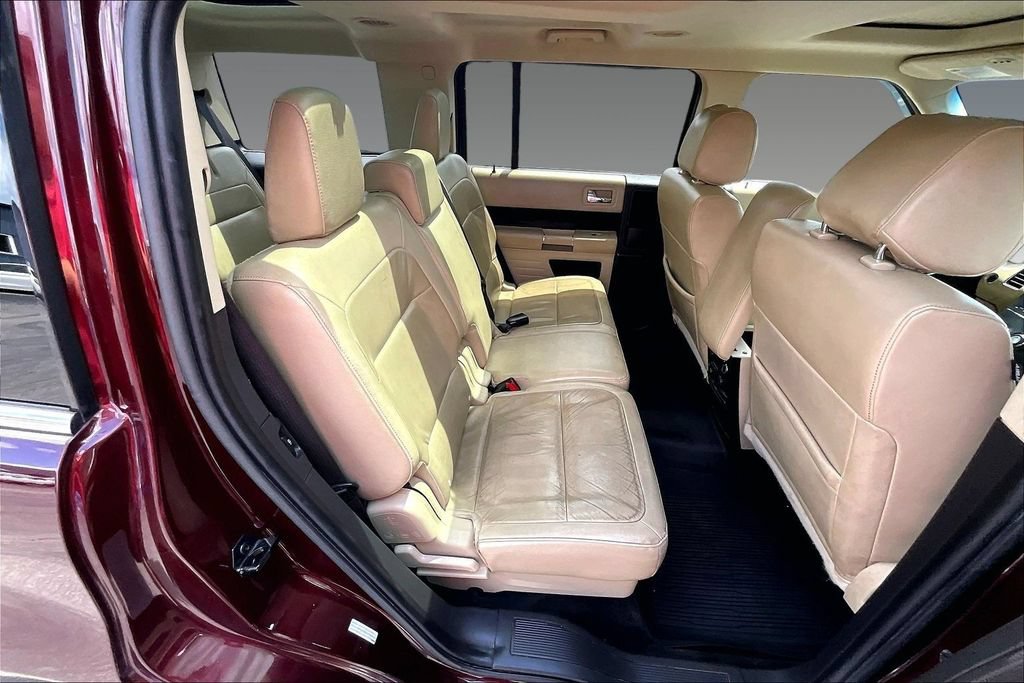 Used 2017 Ford Flex SEL w/ Equipment Group 202A AWD/4WD image 16