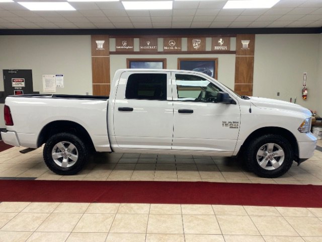 Used 2022 RAM 1500 Classic SLT w/ Electronics Group image 6