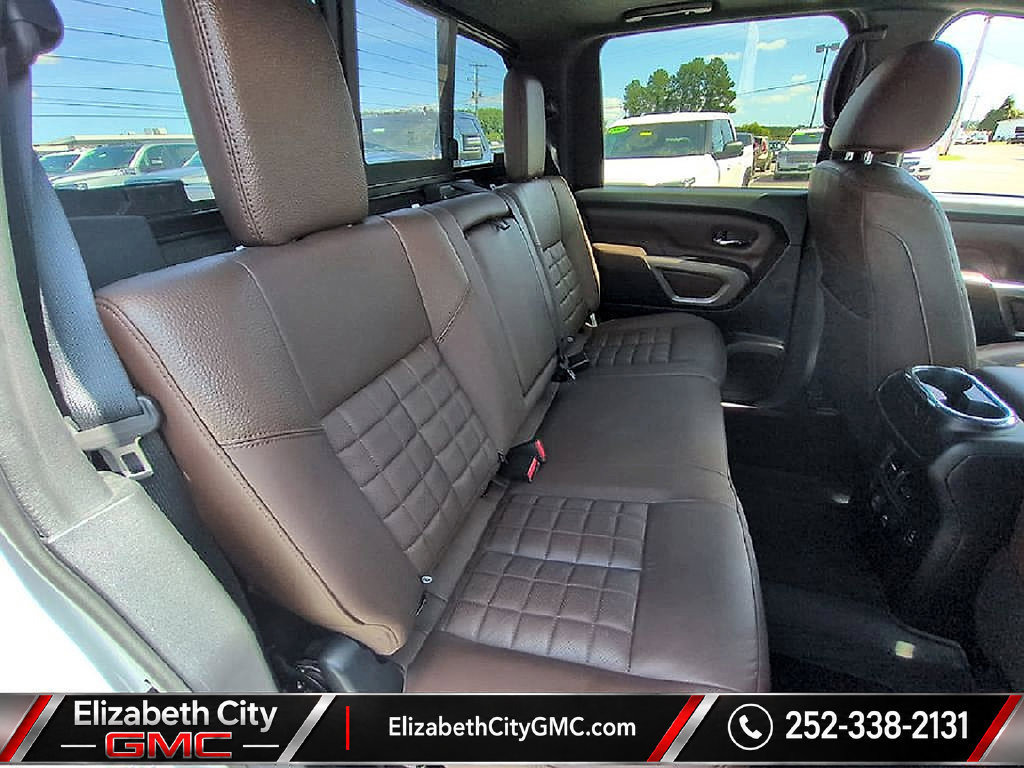 Used 2022 Nissan Titan Platinum Reserve w/ Moonroof Package AWD/4WD image 24