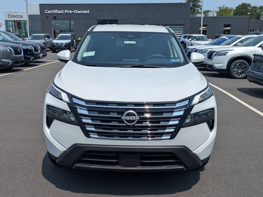 New 2025 Nissan Rogue SV AWD/4WD image 26