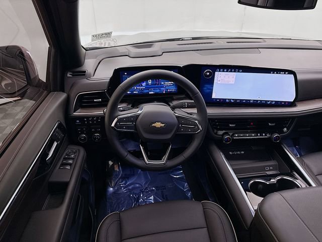 Used 2025 Chevrolet Suburban Premier w/ Sun And Tow Package image 26