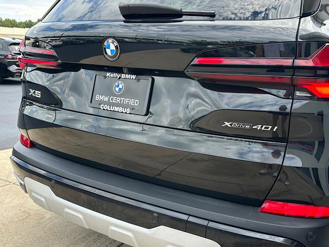 Used 2024 BMW X5 xDrive40i w/ Premium Package AWD/4WD image 11