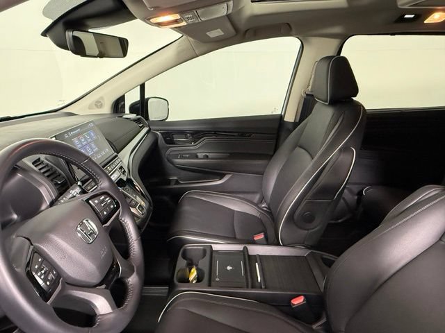 Used 2025 Honda Odyssey Touring image 28