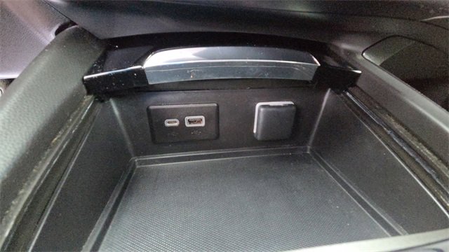 Used 2023 Buick Envision Preferred image 27