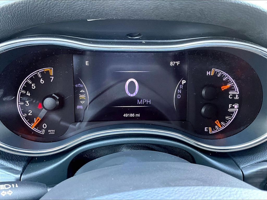 Used 2020 Jeep Grand Cherokee Altitude AWD/4WD image 24