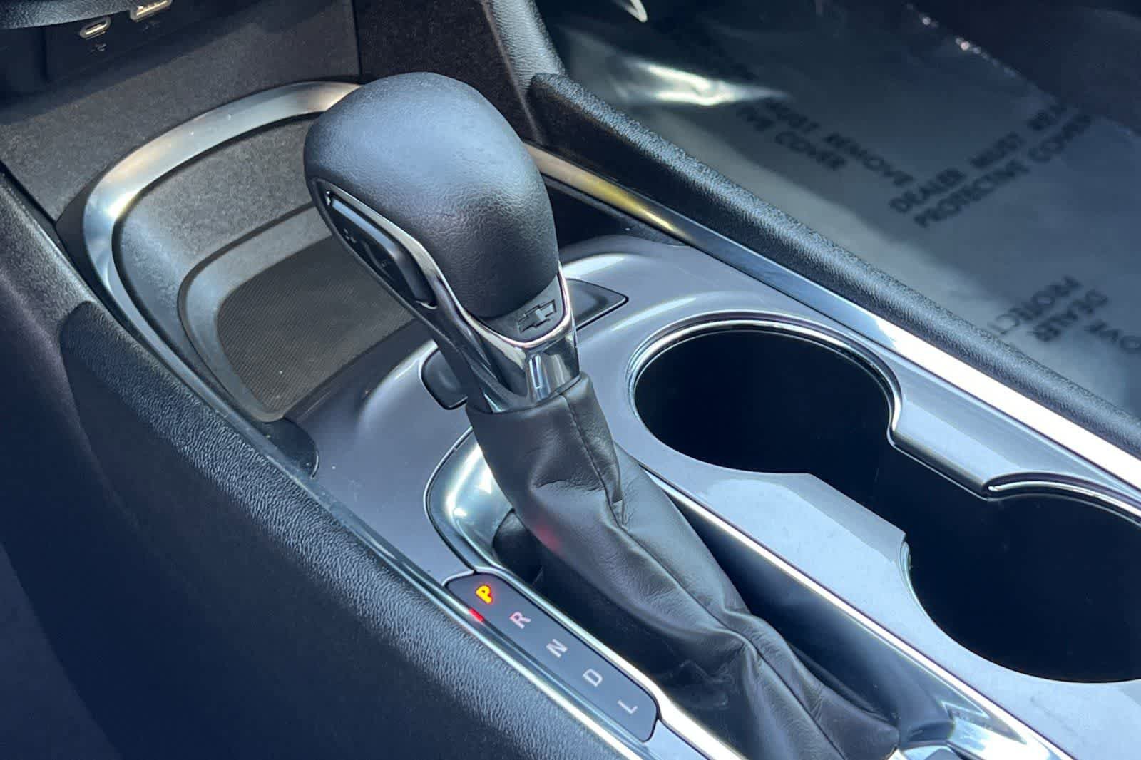 Used 2023 Chevrolet Malibu LT FWD image 26