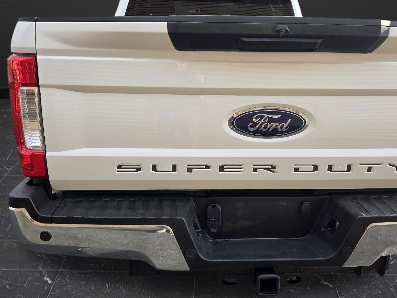 Used 2019 Ford F250 XLT w/ XLT Value Package AWD/4WD image 13