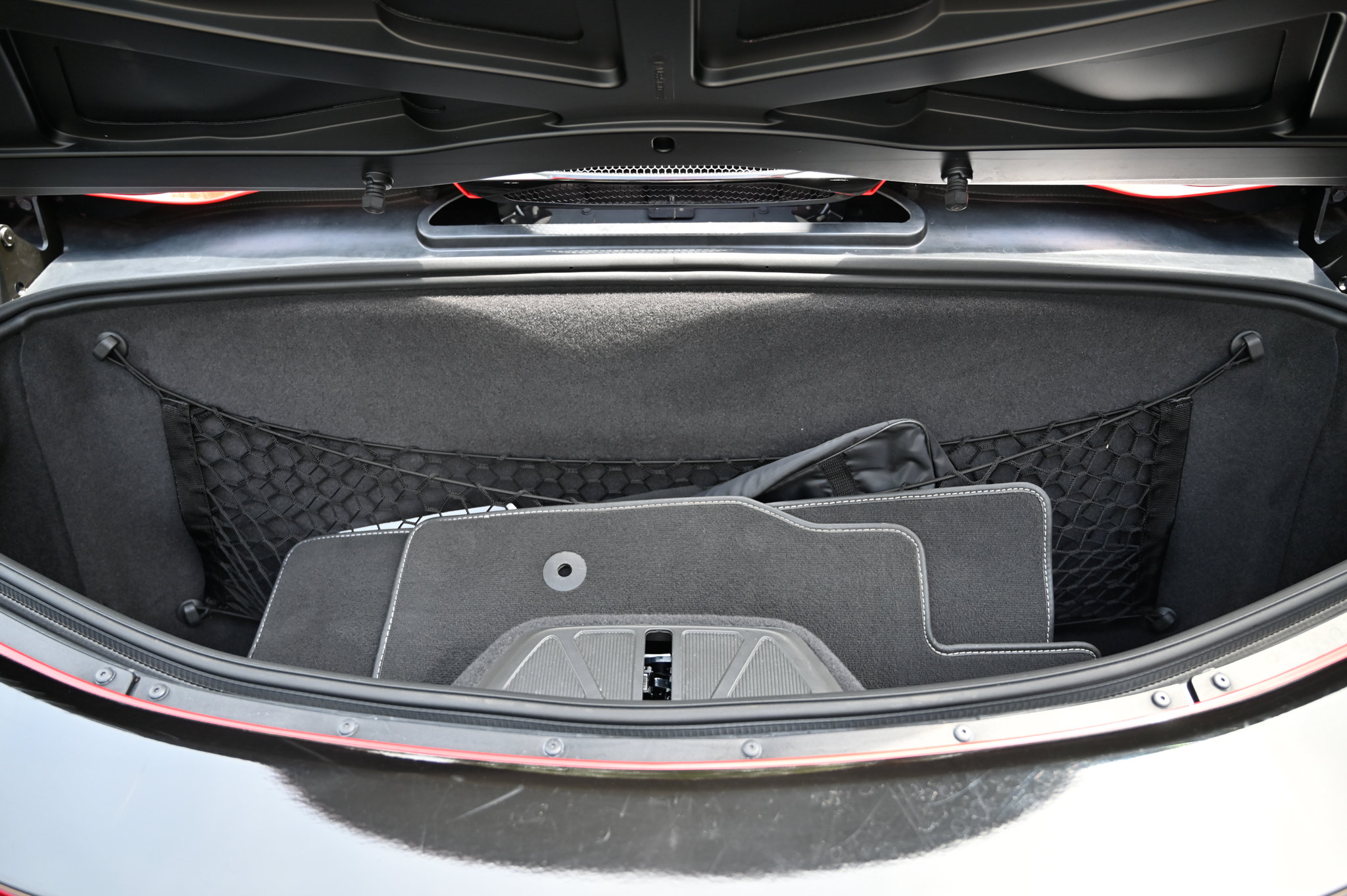 Used 2023 Chevrolet Corvette Stingray Preferred Conv w/ Battery Protection Package RWD image 34