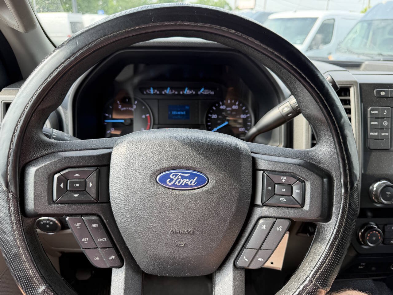 Used 2019 Ford F450 XL w/ Power Equipment Group AWD/4WD image 18