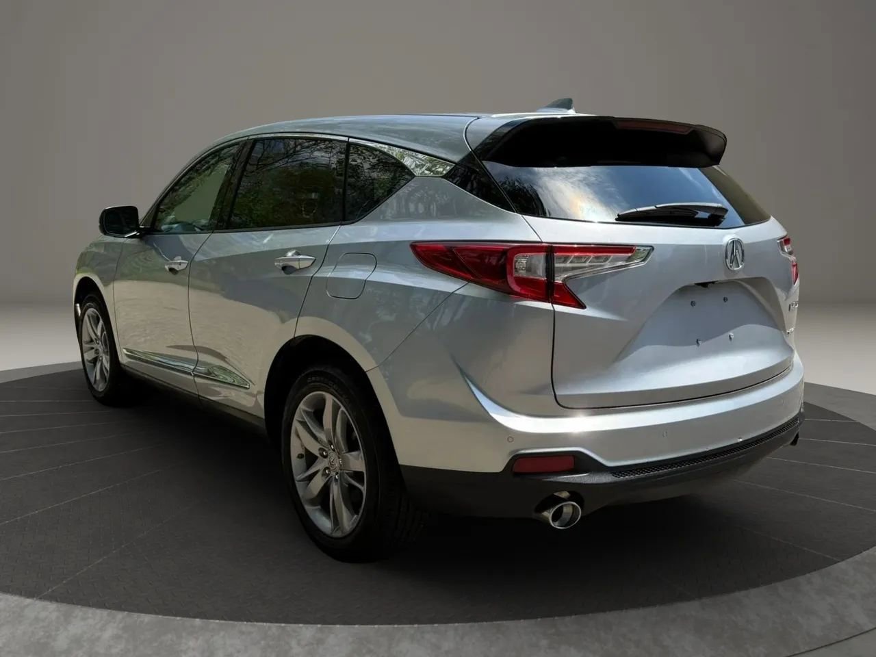 Used 2020 Acura RDX AWD w/ Advance Package image 3