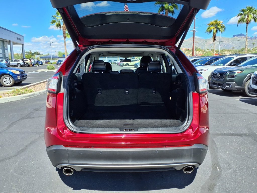 Used 2018 Ford Edge SEL w/ Equipment Group 201A FWD image 16