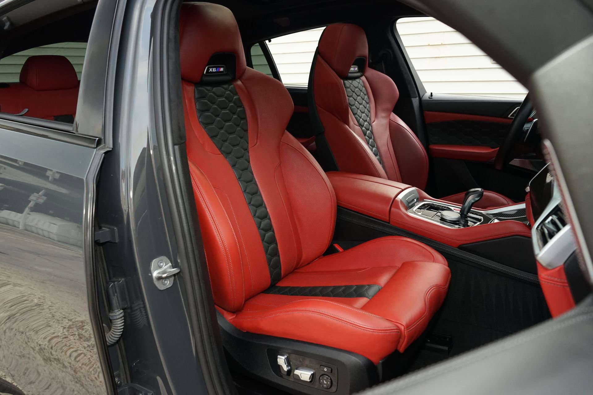 Used 2023 BMW X6 M w/ Competition Package AWD/4WD image 4
