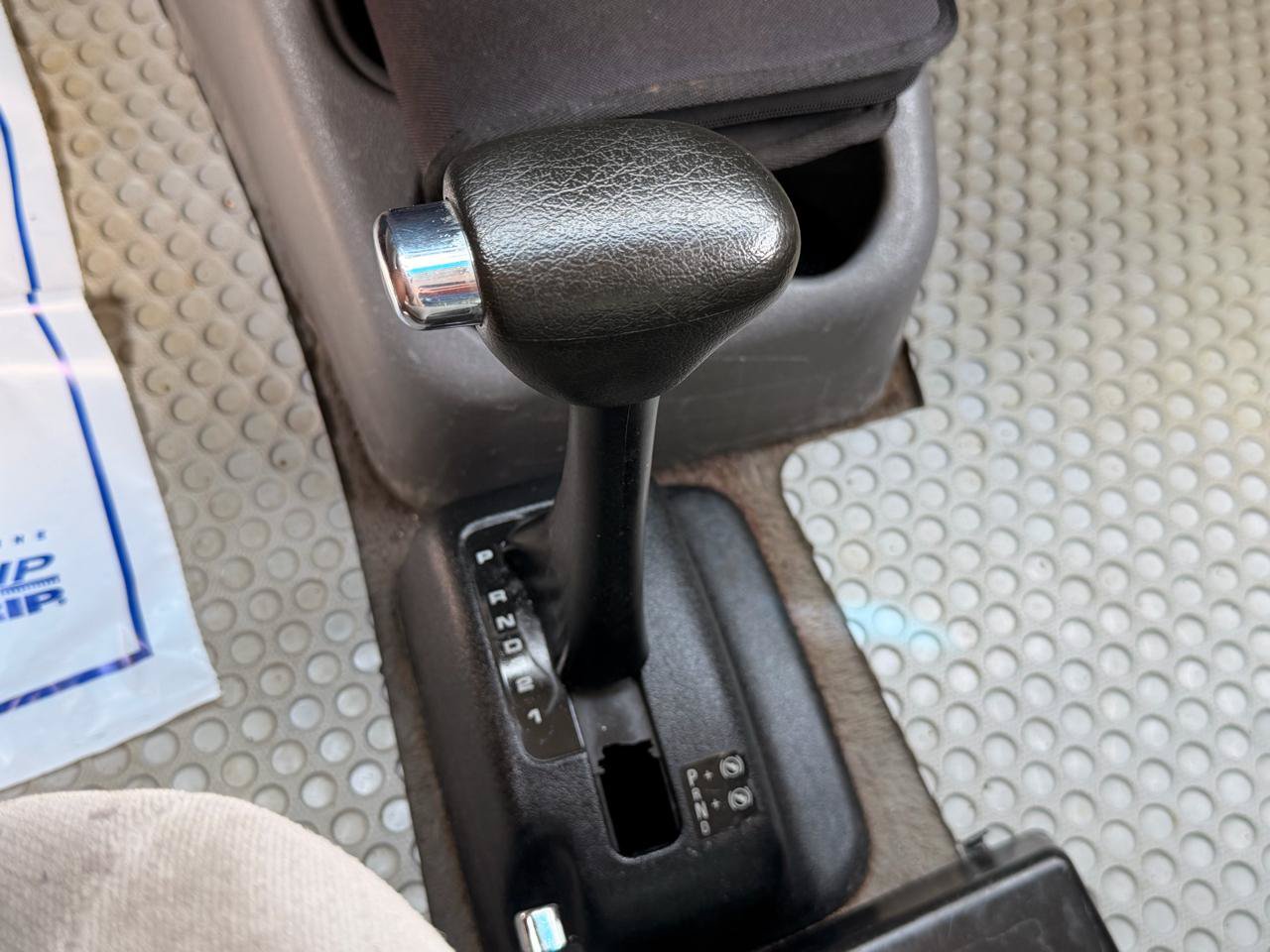 Used 2003 Volkswagen Eurovan MV FWD image 27