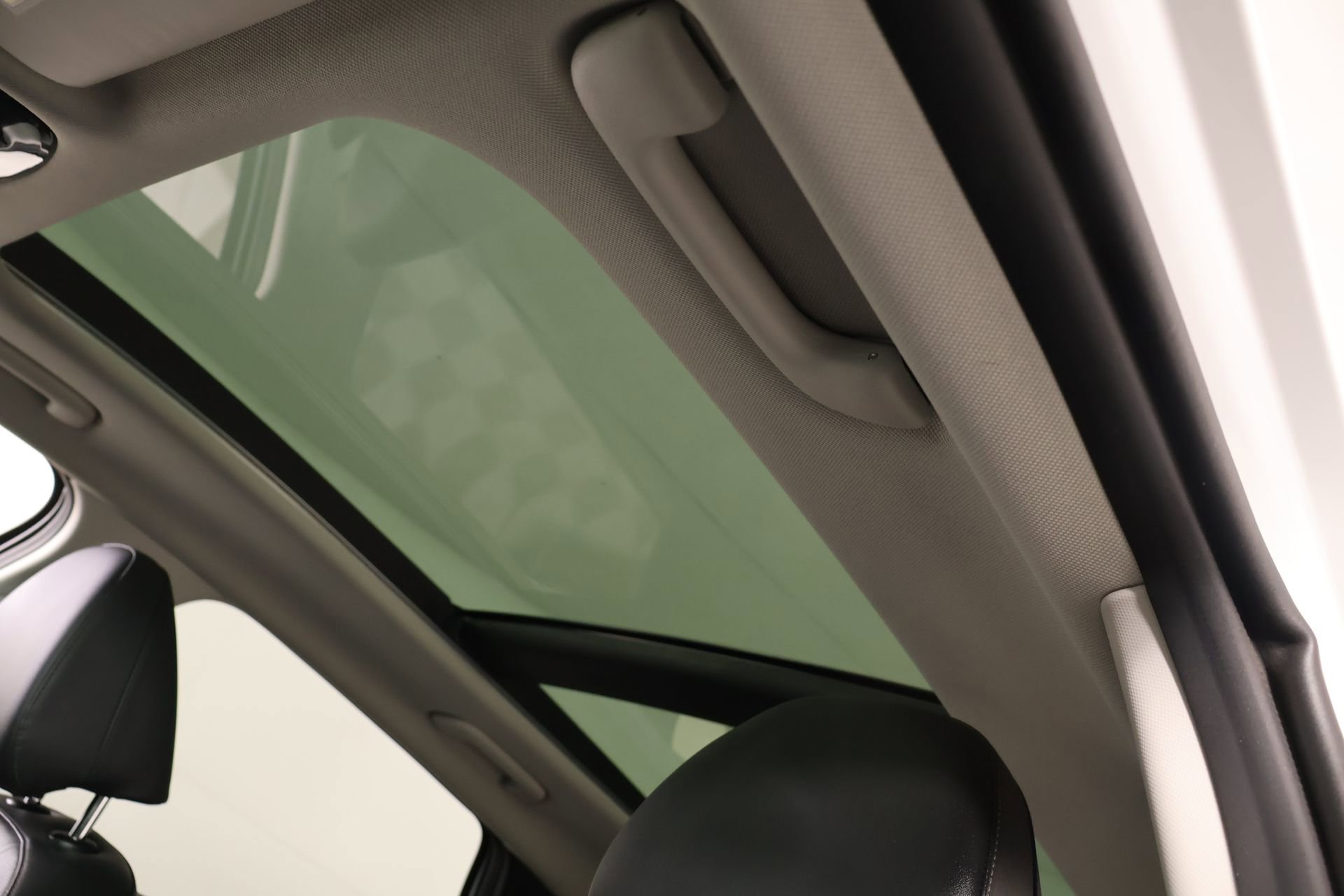 Certified 2025 Hyundai Tucson SEL AWD/4WD image 15