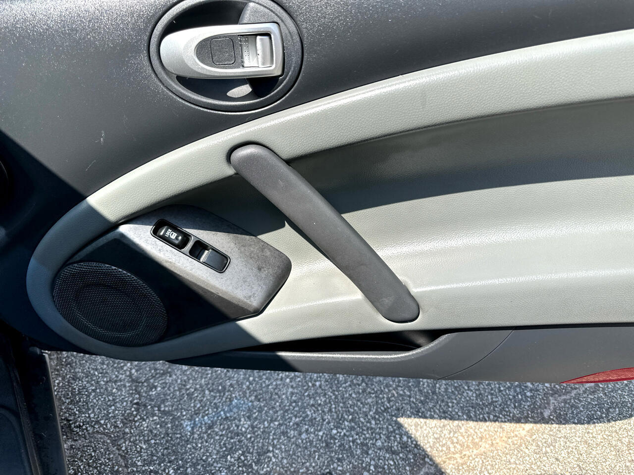 Used 2006 Mitsubishi Eclipse GT image 12