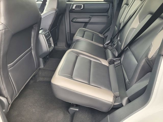 New 2026 Ford Bronco Outer Banks AWD/4WD image 6