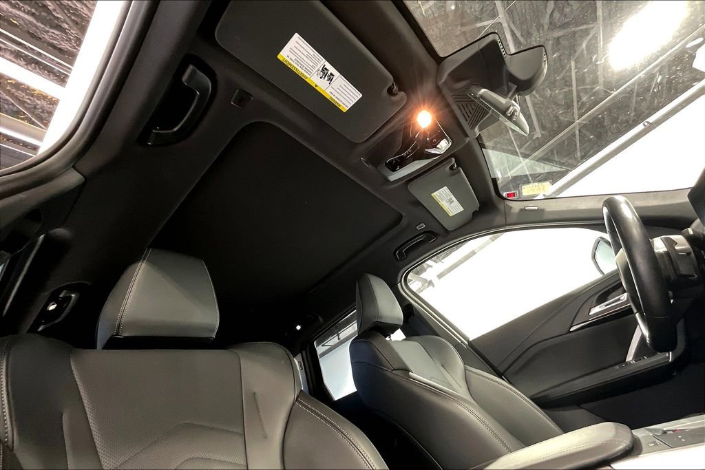 Used 2024 BMW X1 xDrive28i w/ M Sport Package image 19