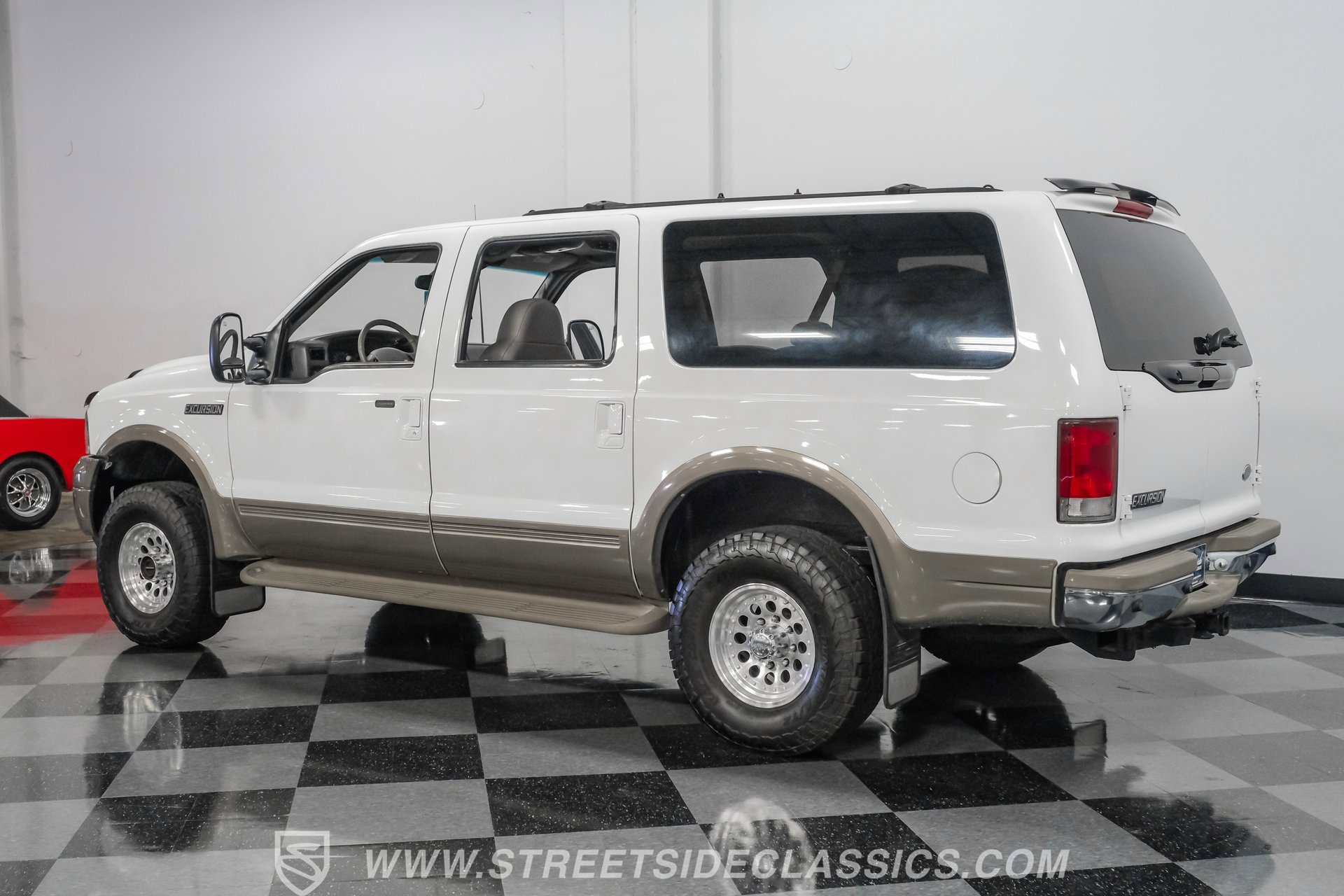Used 2000 Ford Excursion Limited AWD/4WD image 7