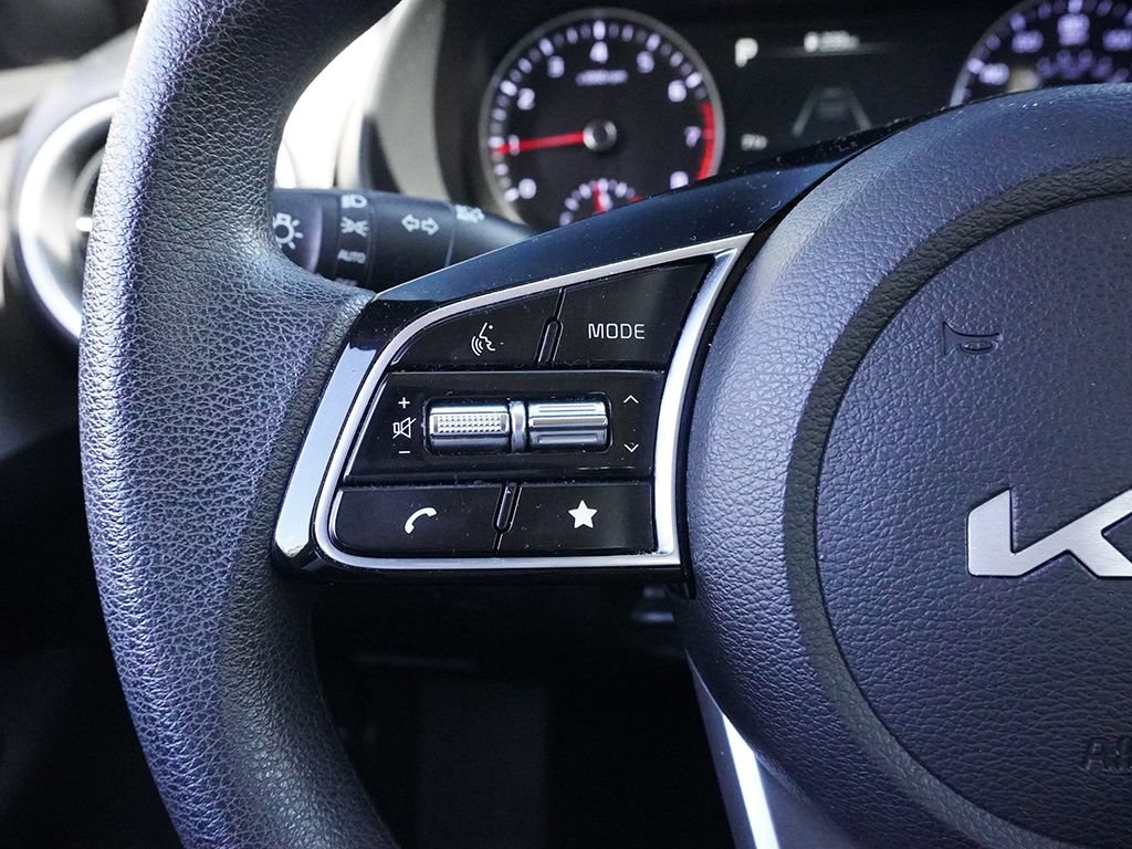 Used 2023 Kia Forte LXS w/ LXS Technology Package FWD image 38