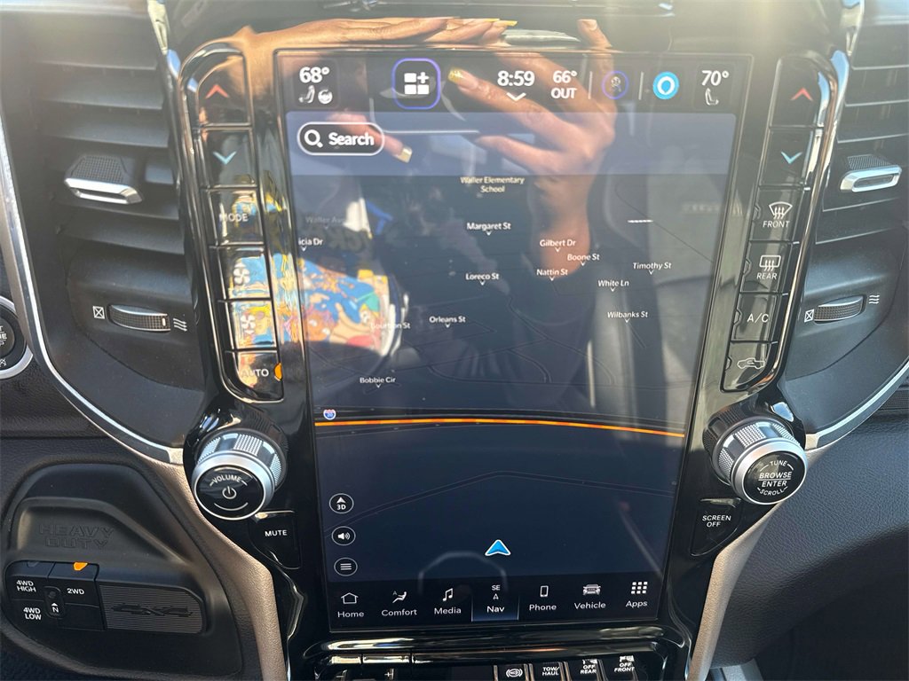 Used 2024 RAM 3500 Laramie image 20